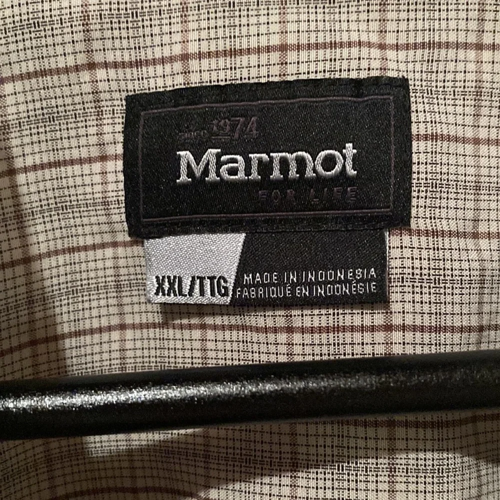 Marmot Plaid Button Down Short Sleeve Shirt